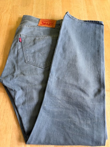 Levi 501 w33 32 grau - /, /